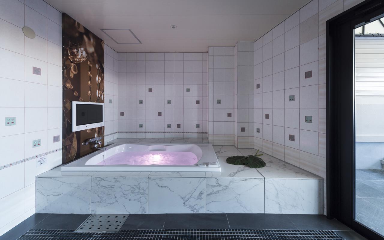 Hotel Plant Garden Resort (Adults Only) Toyokawa Exterior foto